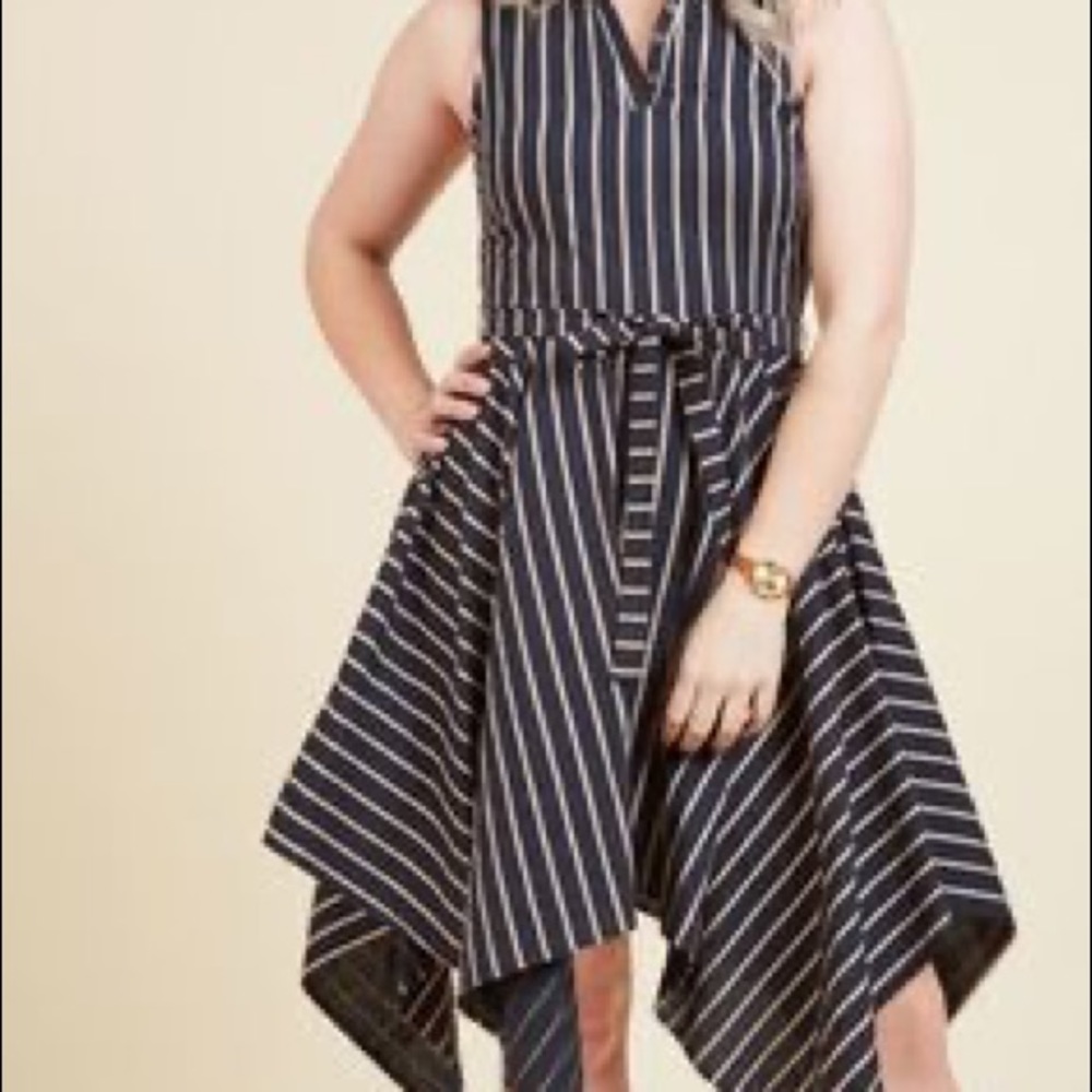 Modcloth Doe & Rae Navy, White, Red Handkerchief Hem Dress Sz L